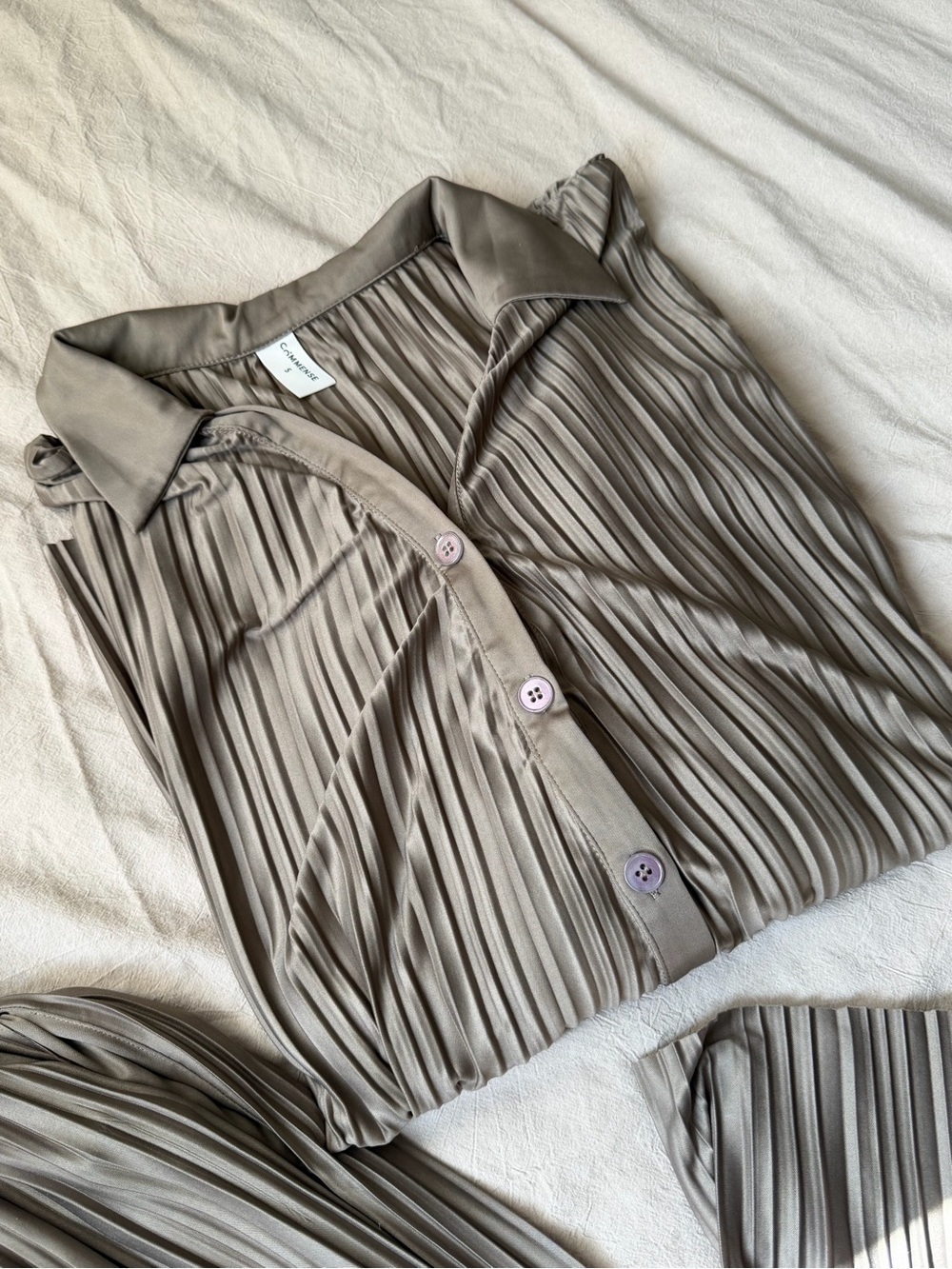 Commense Oversized Leisure Pleat Pockets Two Piece Pants Set - Picture 3 of 12